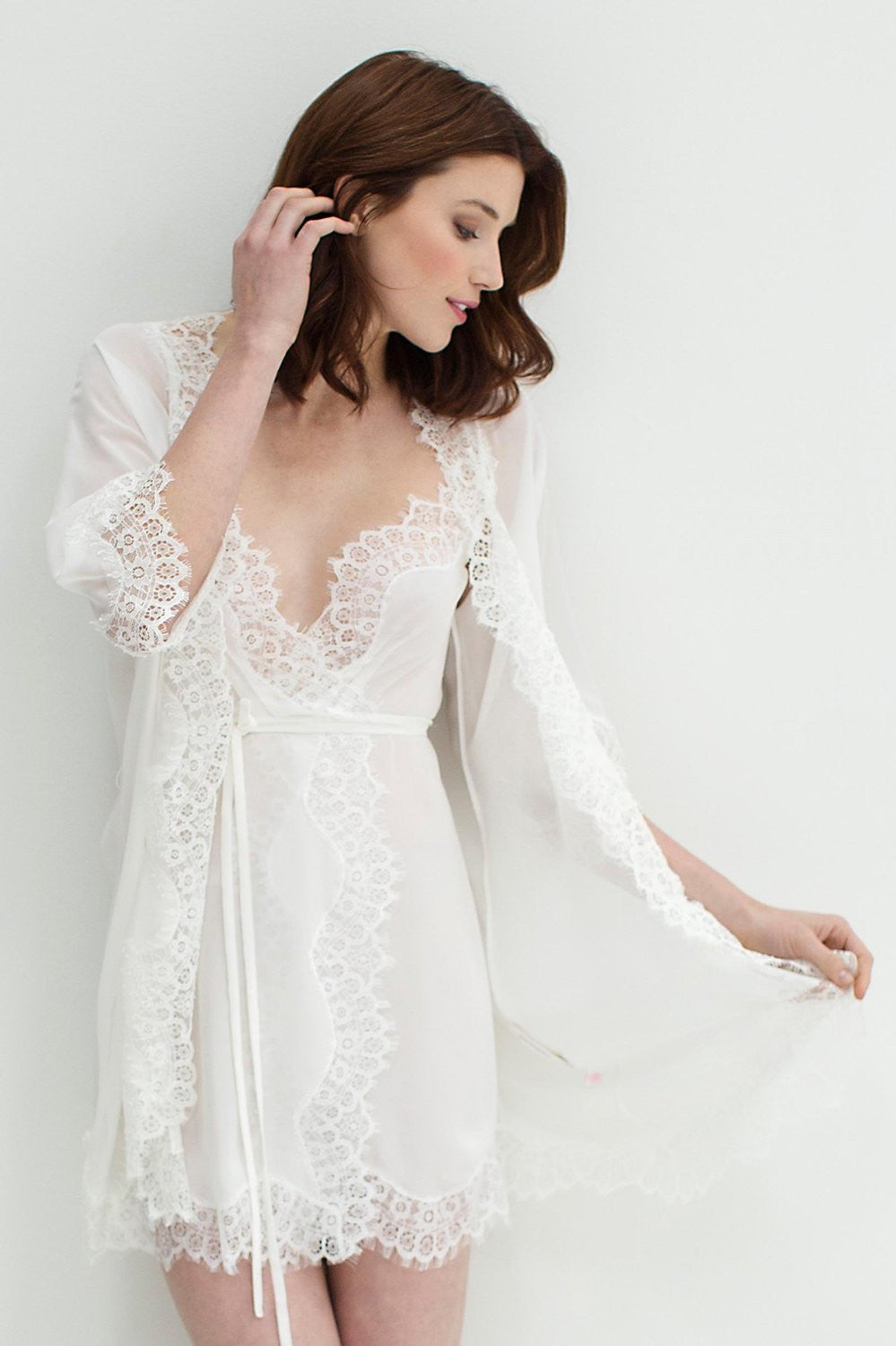 LACY SILK CHIFFON AND LACE KIMONO ROBE IN IVORY