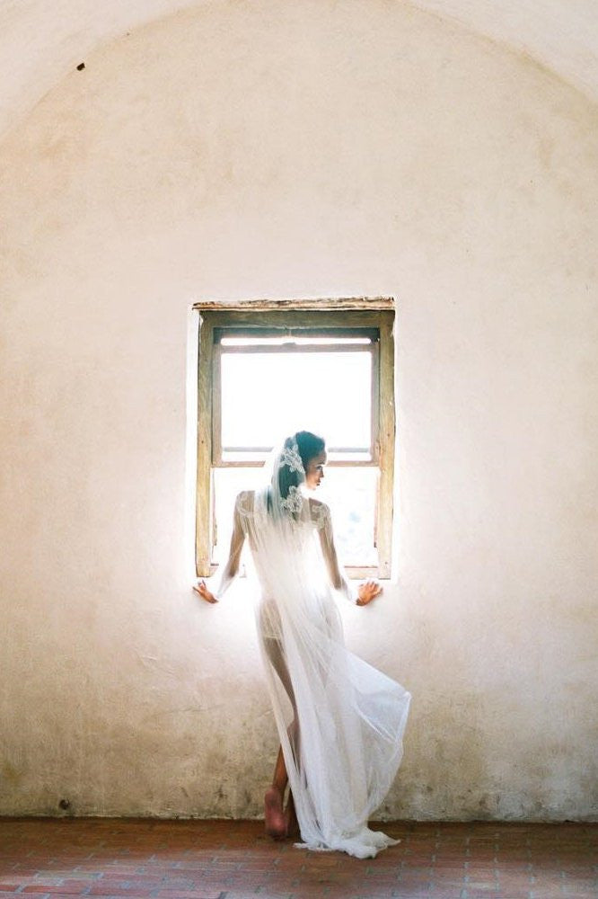 Sally French lace and dreamy tulle single layer veil