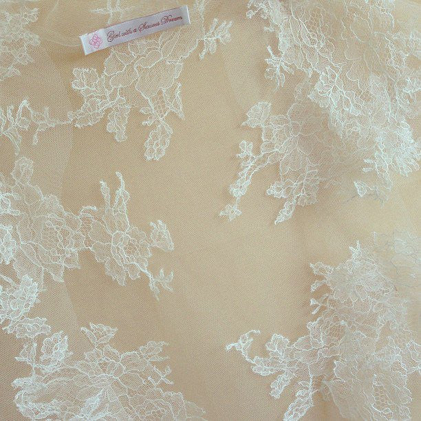 AMBER FRENCH LACE TULLE CAP SLEEVE BRIDAL COVER UP BOLERO SHRUG Ivory White Wedding