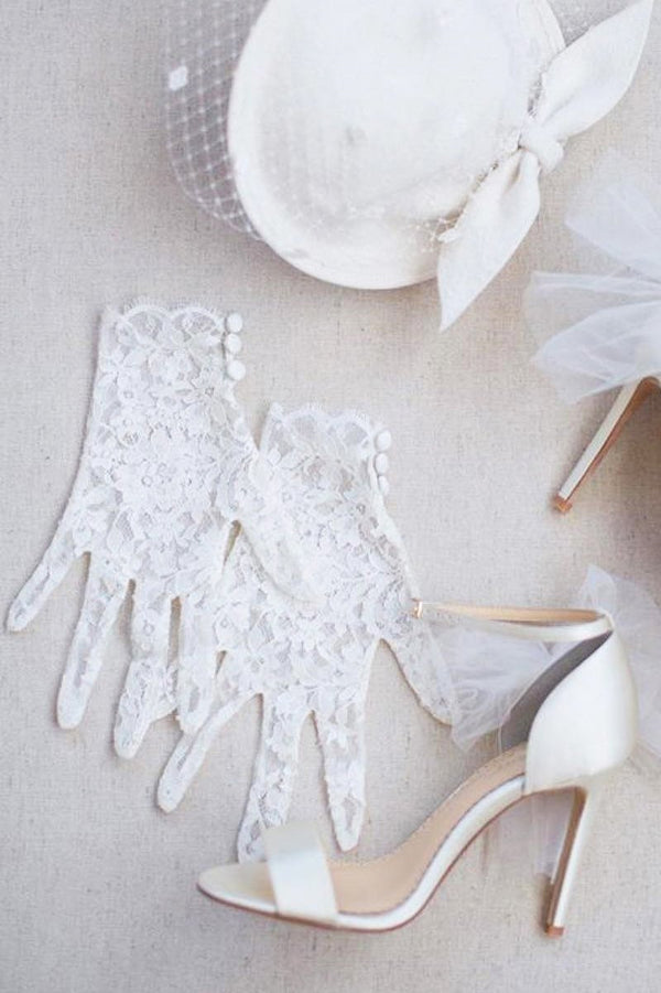 CATHERINE COUTURE FRENCH LACE GLOVES