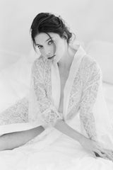 Tulip French Lace & Silk Kimono Robe in Ivory