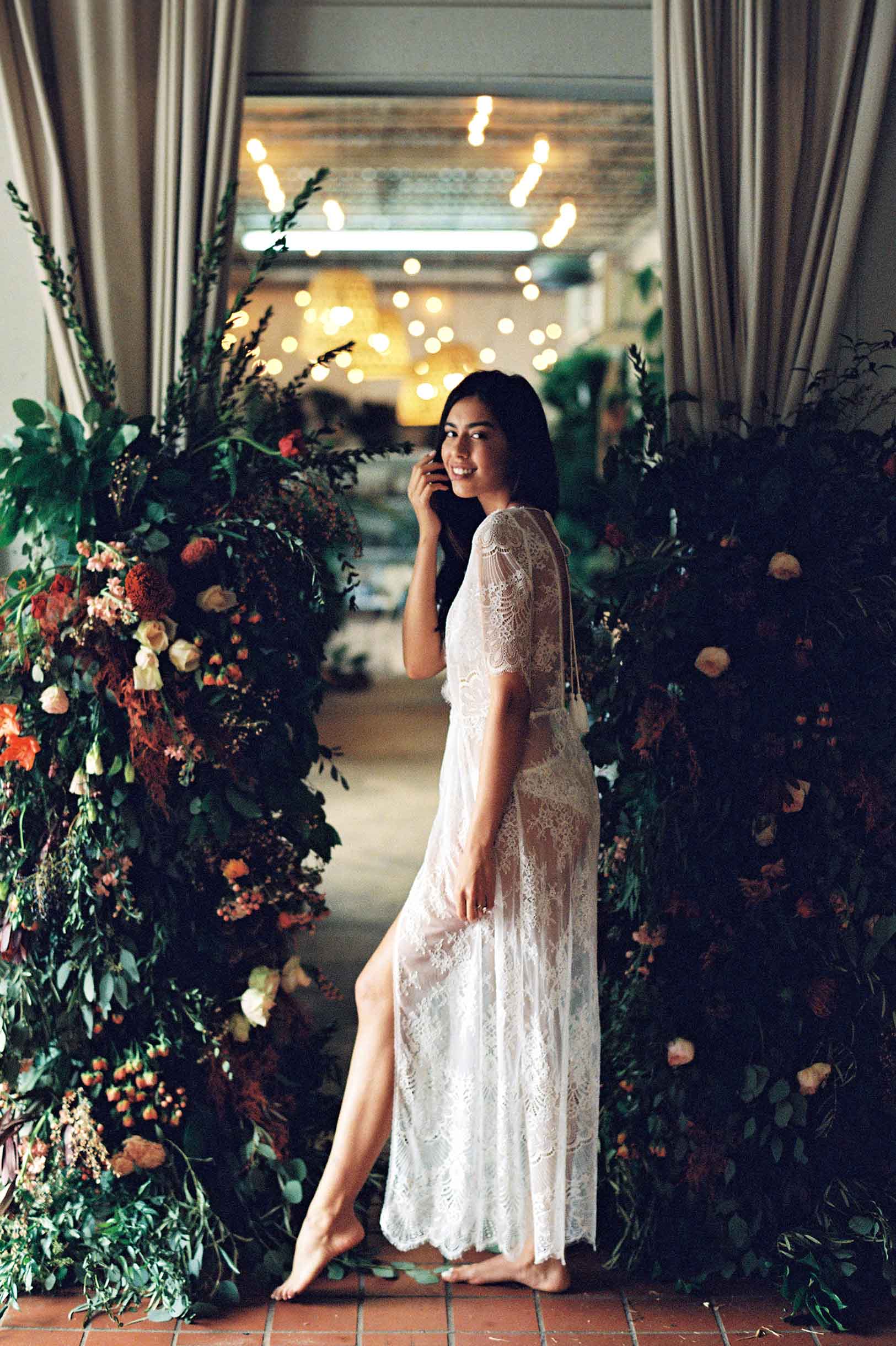 Harlow Lace robe in Ivory