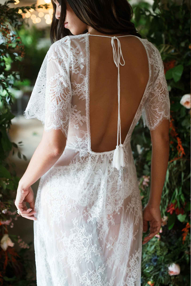 Harlow Lace robe in Ivory