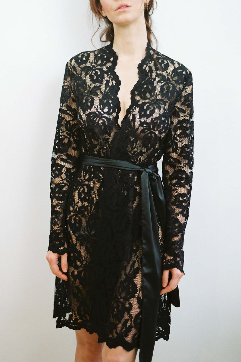 Lauren Stretch French Lace Robe in Black