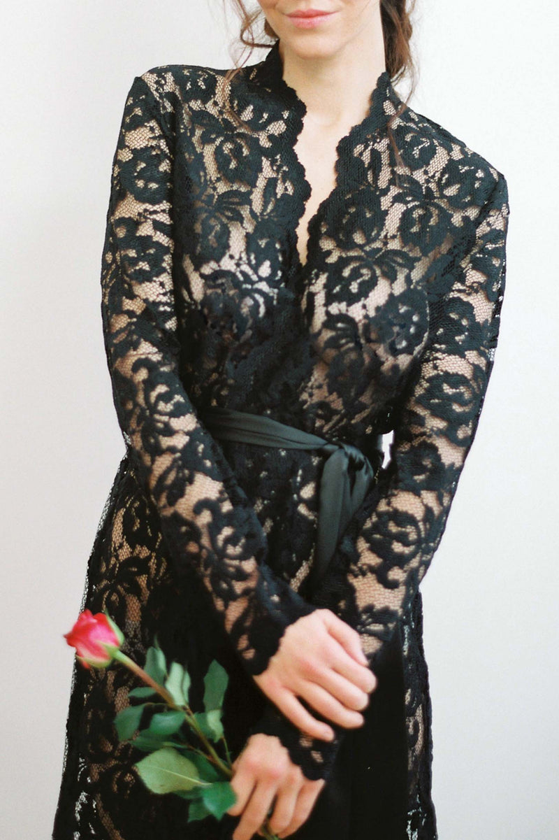 Lauren Stretch French Lace Robe in Black