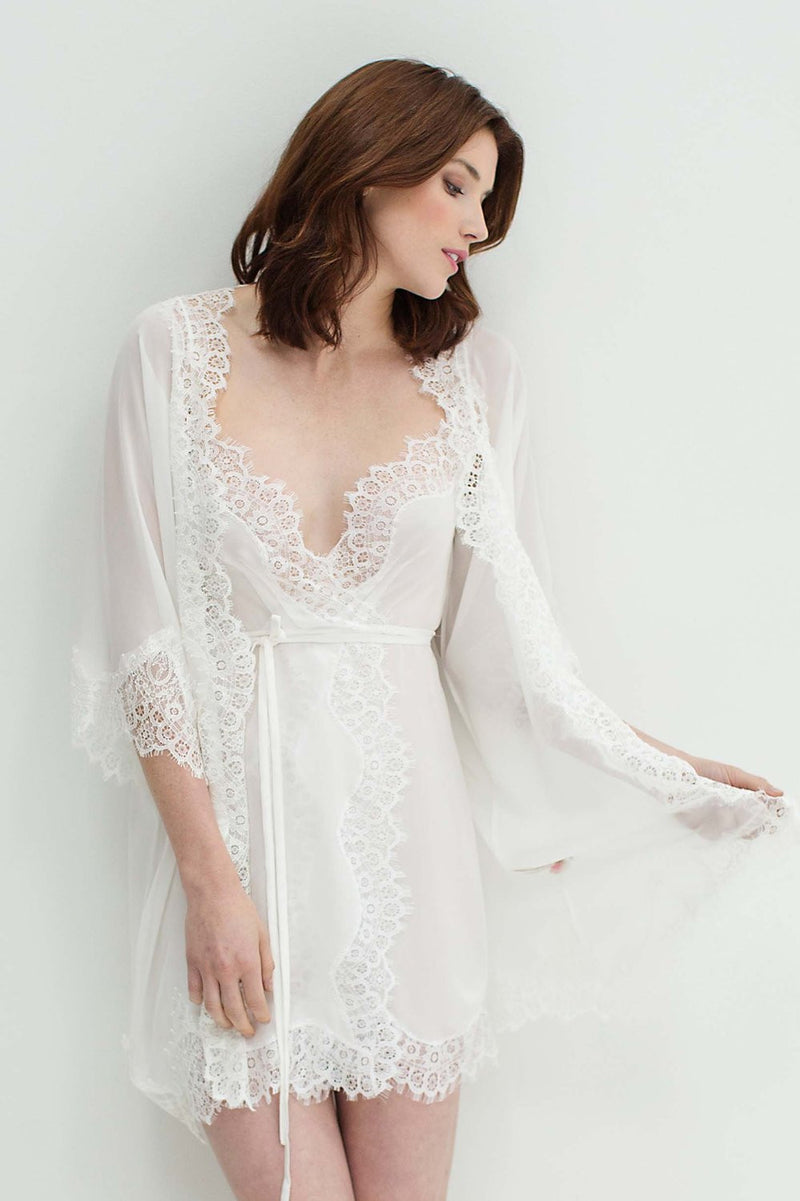 LACY SILK CHIFFON AND LACE KIMONO ROBE IN IVORY