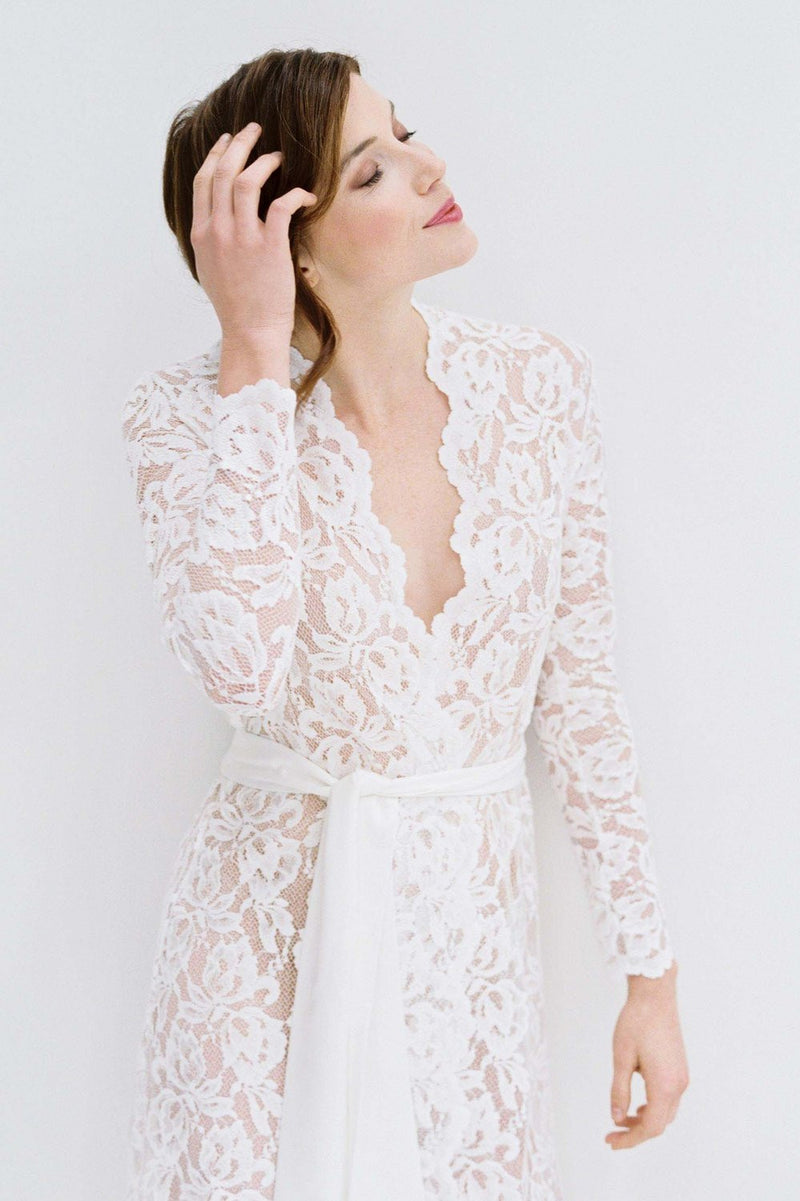 Lauren Stretch French Lace Robe in ivory