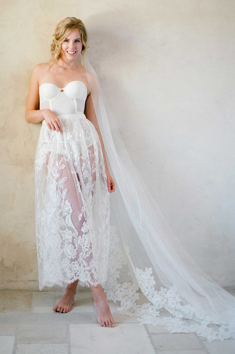 Lush Alencon French Lace One Tier Veil - style V74