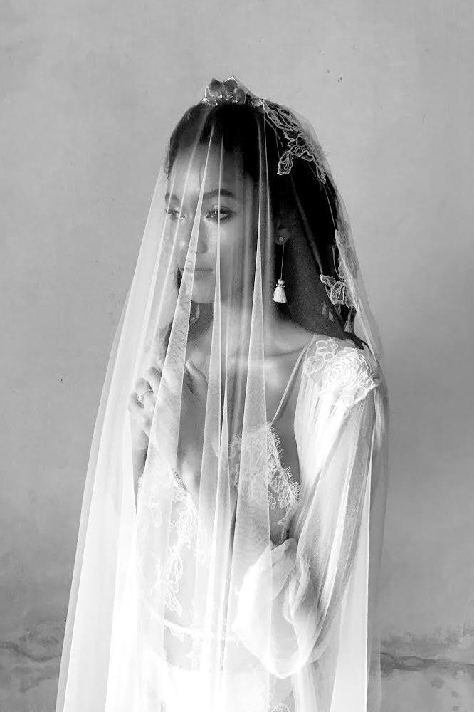 Sally French lace and dreamy tulle single layer veil