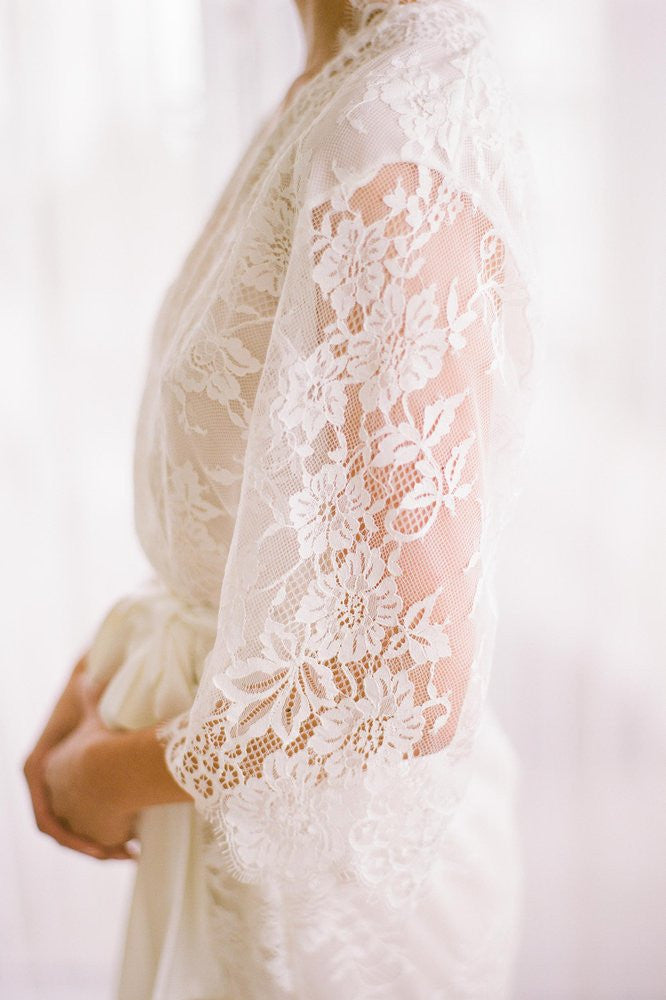 SWAN QUEEN SILK AND LACE ROBE KIMONO OFF-WHITE LINED - STYLE 104SH OFF WHITE