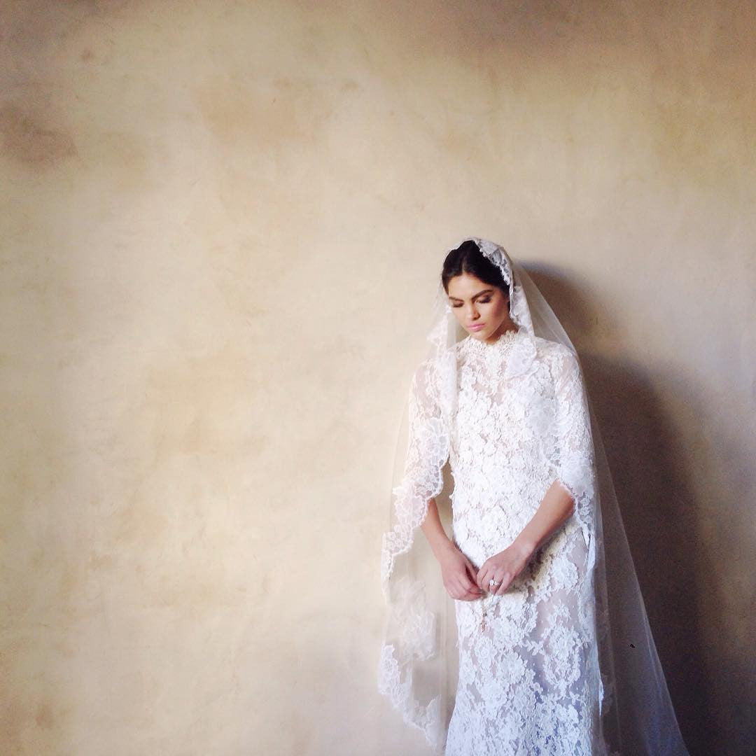 Roseline French Lace Veil in Ivory or Off-white